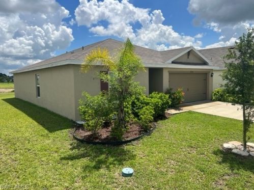 8054 Gopher Tortoise Trl, Lehigh Acres FL  33972-4808 exterior
