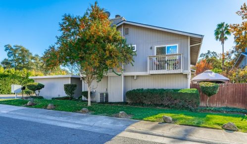 7434 Ranch Ave, Citrus Heights CA  95610-7462 exterior