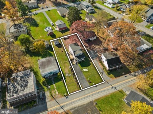 206 Beaver Rd, Harrisburg, PA 17112-3008