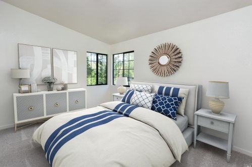 952 Edwards Ave, Santa Rosa CA  95401-4262 exterior