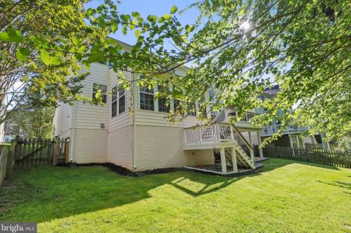 14149 Murphy Ter, Gainesville VA  20155-1725 exterior