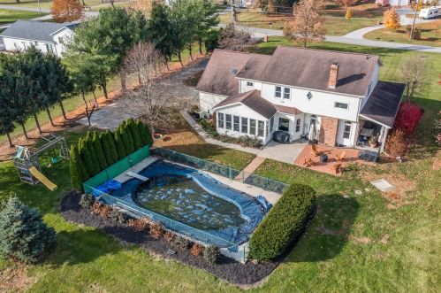 3854 Maple Grove Rd, Marion OH  43302-8459 exterior