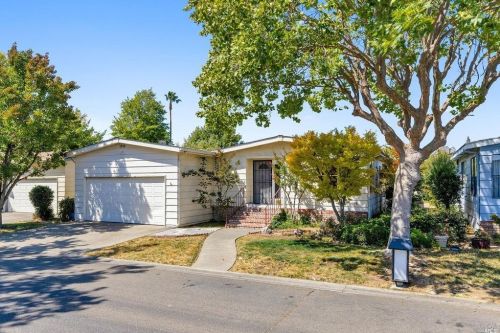 1945 Piner Rd, Santa Rosa CA  95403-2408 exterior