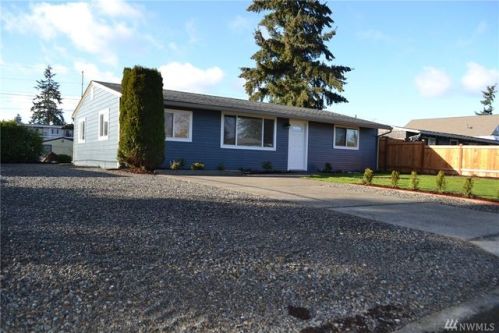 5122 Diamond Blvd, Lakewood, WA 98499-3856