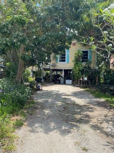 2942 York Rd, Saint James City FL  33956-2307 exterior