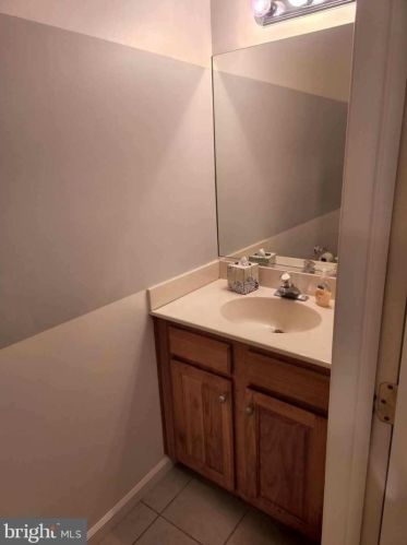 6641 Mine Dr, Macungie PA  18062-8713 exterior