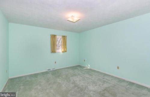 550 Herrs Rdg Rd, Gettysburg PA  17325-8556 exterior