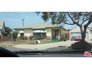 1101 127th St, Los Angeles, CA 90044-1019