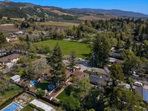 129 Shaw Ave, Santa Rosa, CA