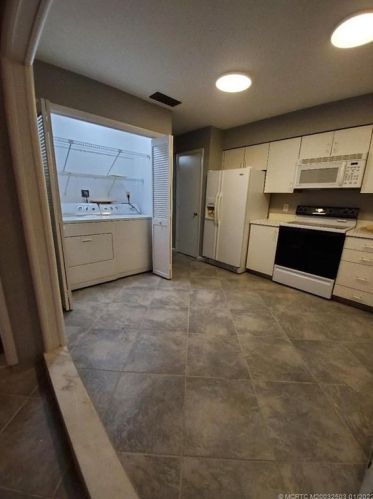 2959 Westlake Cir, Palm City FL  34990-2589 exterior