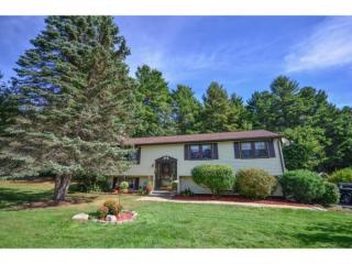 6 Mulberry St, Windham NH  03087-1113 exterior