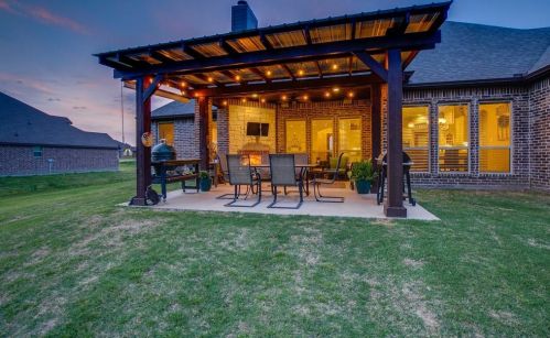 2903 Mallard Dr, Greenville TX  75402 exterior
