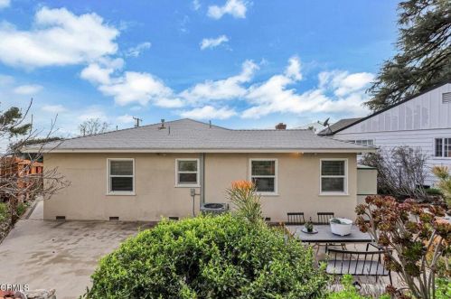 2919 El Caminito, Glendale CA  91214-2006 exterior