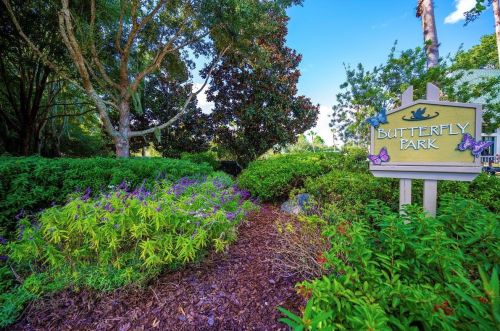 7640 Blue Spring Dr, Land O Lakes FL  34637-7488 exterior