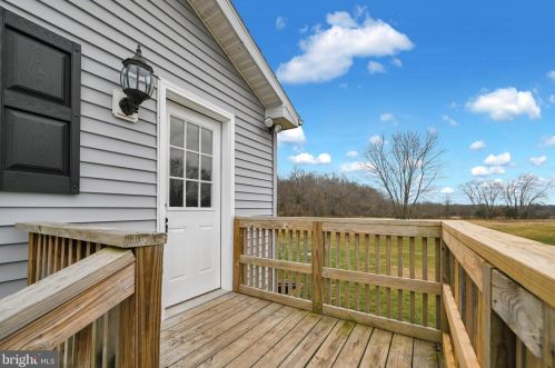275 Georgetown Rd, Littlestown PA  17340-9757 exterior