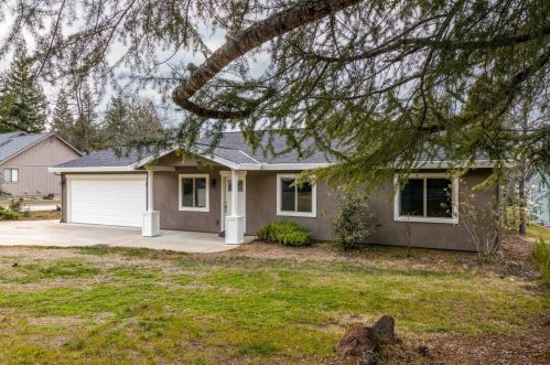 17900 Lake Forest Dr, Lake Wildwood CA  95946-8806 exterior