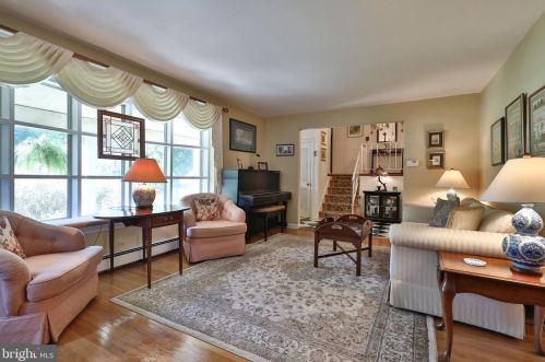 2415 Ball Rd, Willow Grove PA  19090-1509 exterior