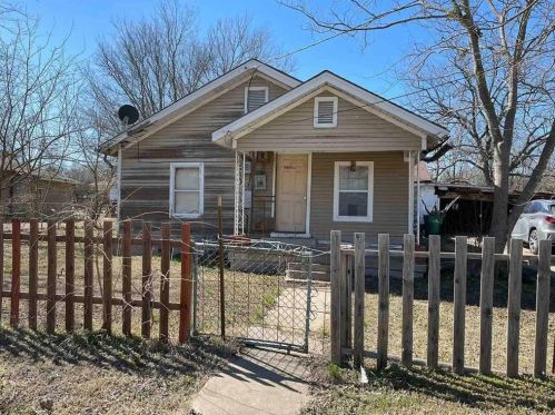 1212 Sayle St, Greenville TX  75401-2637 exterior