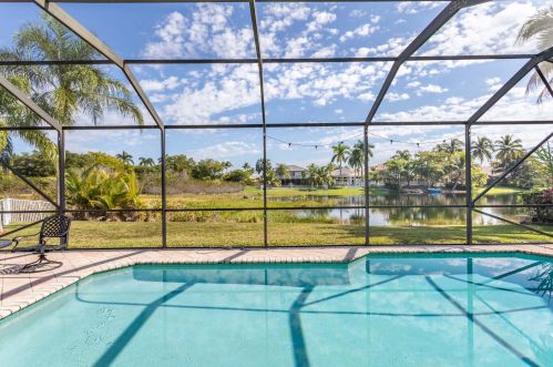 3471 177 Ave, Hollywood FL 33029-1672 exterior