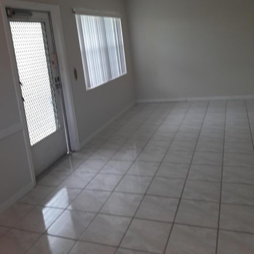 64 Canterbury C, West Palm Beach, FL 33417-6841
