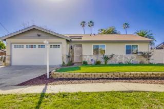 649 Jordan St, Escondido, CA 92027-4017