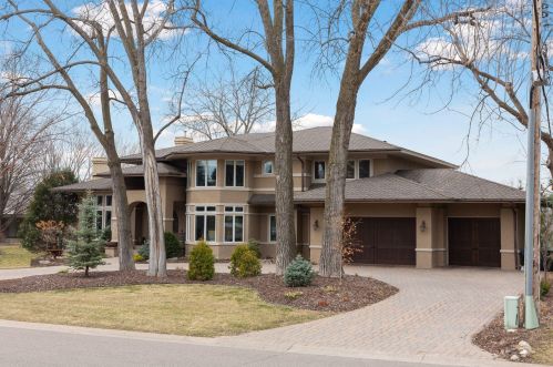 5600 Parkwood Ln, Minneapolis, MN 55436-1730