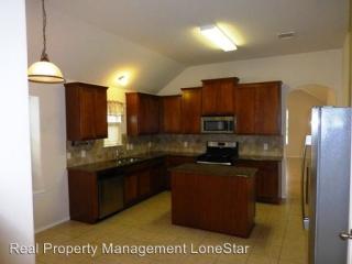 1212 Rainbow Parke Dr, Round Rock TX  78665-8021 exterior