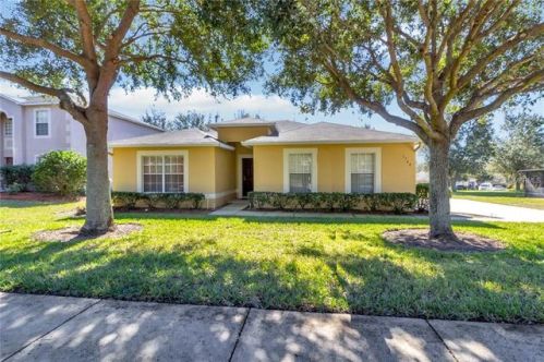 1744 Dunn Cove Dr, Apopka, FL 32703-1666
