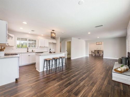 59 Fowler Ave, Fresno, CA 93727-5630