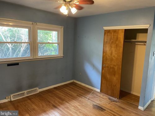 1215 Stratford Ave, Melrose Park PA  19027-3029 exterior