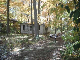 4724 Keeley Dr, Slinger, WI 53086-9403