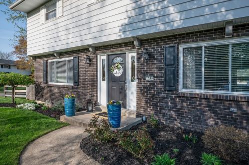 1696 Citadel Pl, Cincinnati, OH 45255-2626
