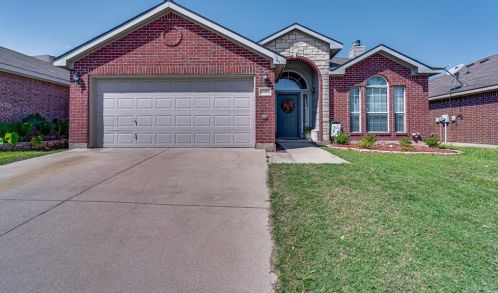 12320 Rolling Ridge Dr, Burleson TX  76028-7562 exterior
