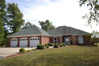2720 Devie Canoy Dr, Sophia, NC 27350-8597