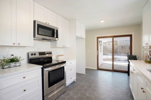 12017 58th Pl, Arvada CO  80004-4238 exterior