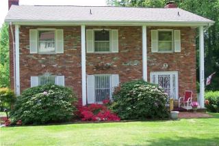 3000 Bittersweet Rd, Winston Salem, NC 27106-2206