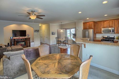 152 Ashford Way, Camp Hill PA  17011-3919 exterior