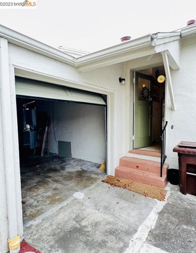 6120 Panama Ave, Richmond CA  94804-5524 exterior