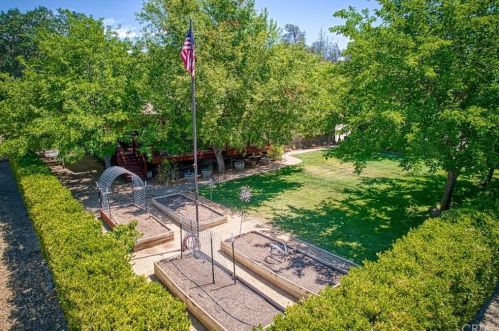 19780 Honey Hill Dr, Middletown CA  95467-8380 exterior