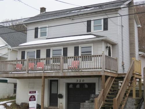 320 Shamokin St, Trevorton, PA 17881-1622