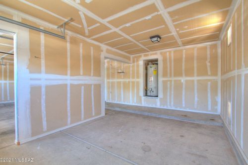 7580 Climbing Ivy Dr, Tucson, AZ 85757-1517