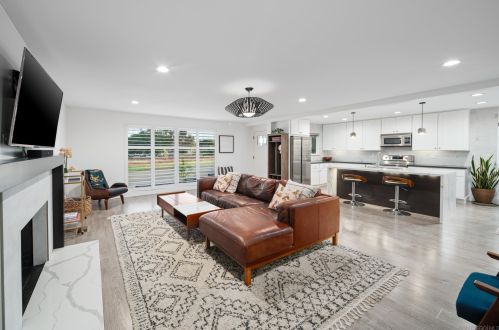 2420 Upas St, San Diego CA  92104-4049 exterior