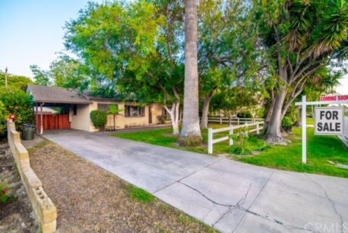 9436 Stoakes Ave, Downey, CA 90240-2819
