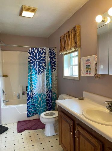 1420 Elm St, Green Bay WI 54302-1801 exterior