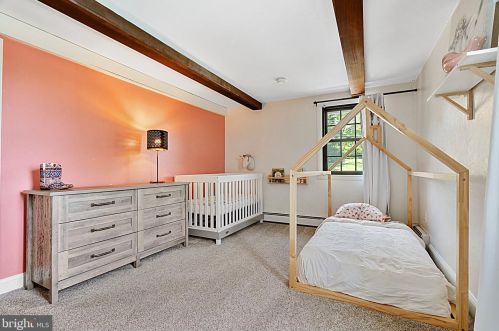 135 Marmic Dr, Southampton PA 18966-1725 exterior