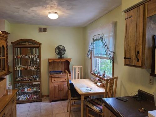 106 Falcon Dr, Connellsville PA  15425-2207 exterior