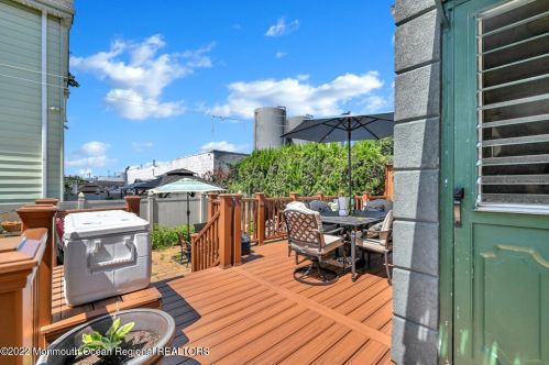 121 Avenue A, Bayonne NJ  07002-1255 exterior