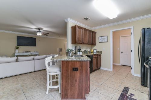 73 10th St, Shalimar FL  32579-1553 exterior