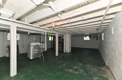 1218 35, Milwaukee WI 53215-1433 exterior