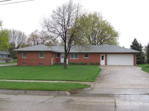 808 18th St, Roselle, IA 51401-3510